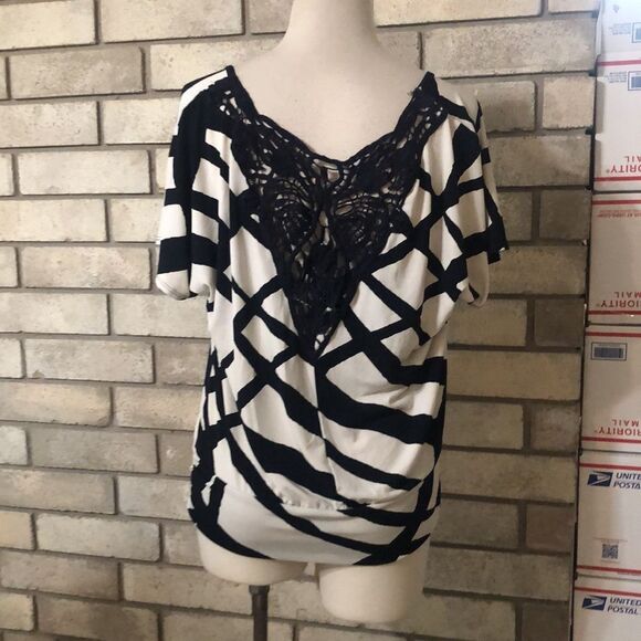 3for $20 blouse - Picture 2 of 3